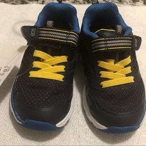Bsby boy’s Stride Rite shoes